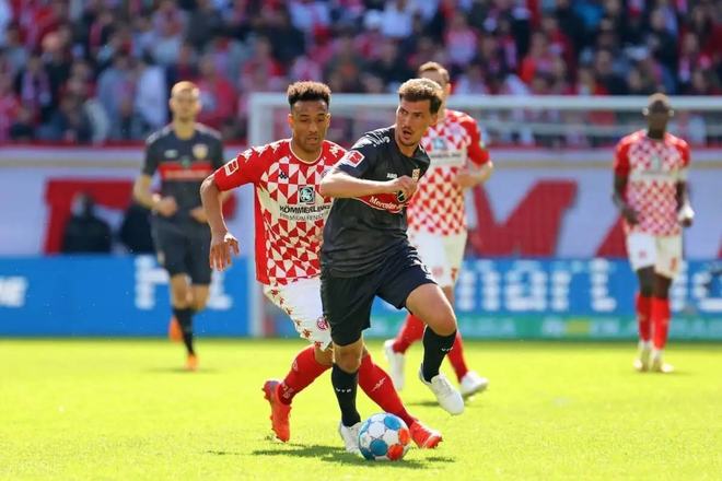 阵强队时的 阵强队时的