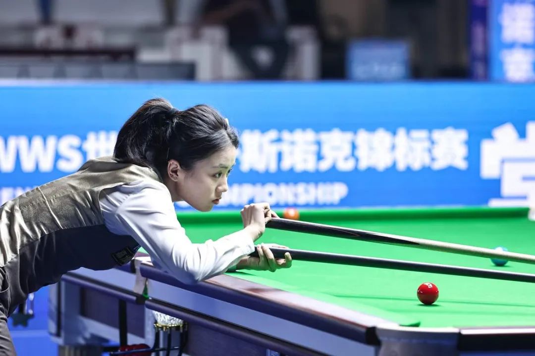 成都足协温 成都足协温